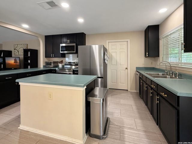 10306 Western Sun, San Antonio, TX 78240