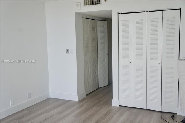 7601 E Treasure Dr 1406, North Bay Village, FL 33141