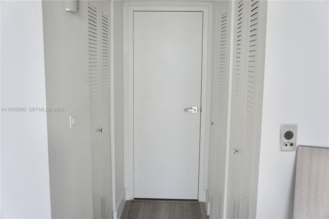 7601 E Treasure Dr 1406, North Bay Village, FL 33141