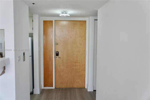 7601 E Treasure Dr 1406, North Bay Village, FL 33141