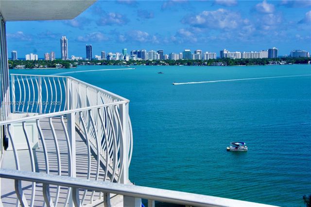 7601 E Treasure Dr 1406, North Bay Village, FL 33141