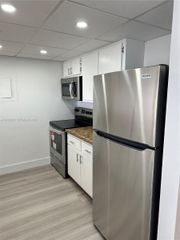 7601 E Treasure Dr 1406, North Bay Village, FL 33141