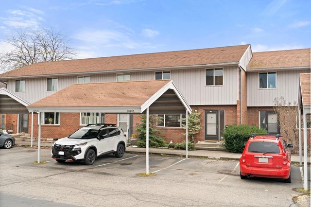12425 E Olive Ave, Spokane Valley, WA 99216
