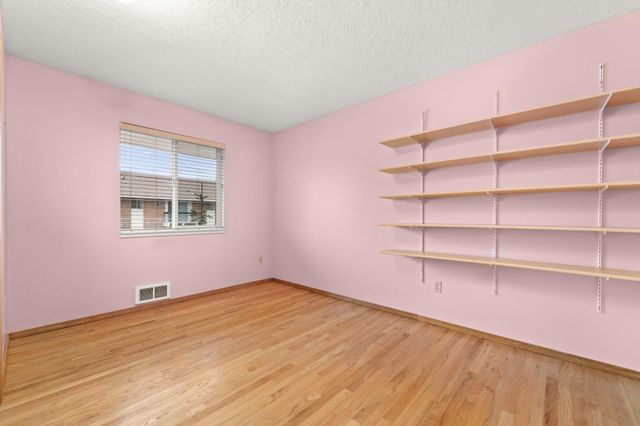 12425 E Olive Ave, Spokane Valley, WA 99216