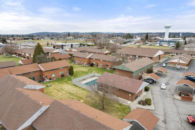 12425 E Olive Ave, Spokane Valley, WA 99216