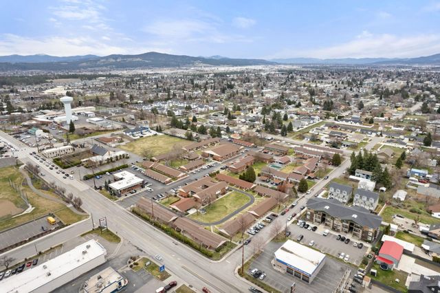12425 E Olive Ave, Spokane Valley, WA 99216