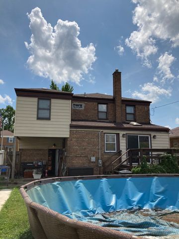 2764 W 95th Place, Evergreen Park, IL 60805