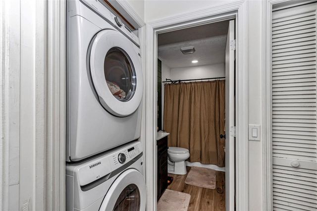 715 NE 12TH TERRACE, Crystal River, FL 34428