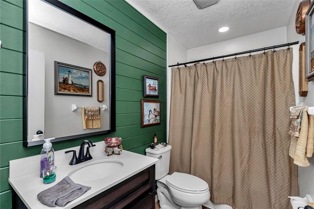 715 NE 12TH TERRACE, Crystal River, FL 34428