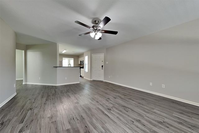 16731 N Blue Jay Drive, Conroe, TX 77385