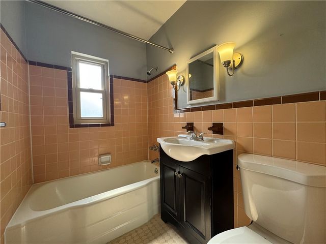 2358 S Patterson Boulevard 6, Kettering, OH 45409