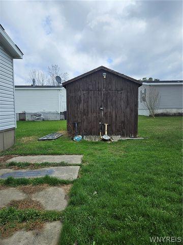 1372 Chestnut Street, Alden, NY 14001