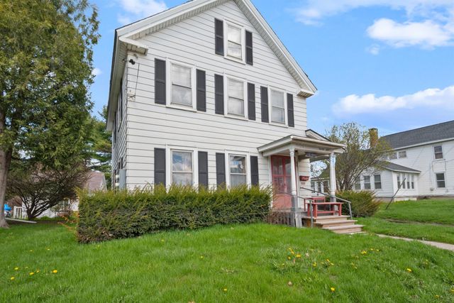 29 Woodstock Avenue, Rutland City, VT 05701