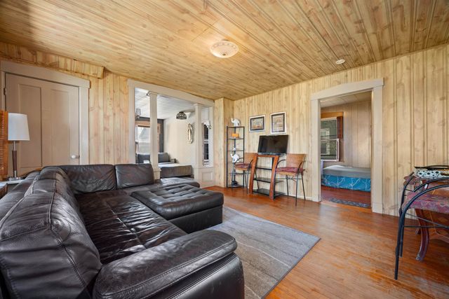 29 Woodstock Avenue, Rutland City, VT 05701