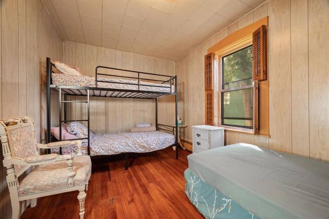 29 Woodstock Avenue, Rutland City, VT 05701