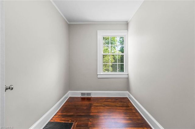 4816 Dippen Road, Walkertown, NC 27105