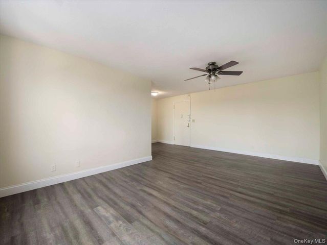 3 Sadore Ln 4P, Yonkers, NY 10710