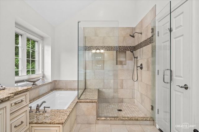 1143 Stuart Court, Naperville, IL 60540
