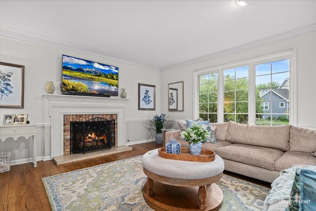 1143 Stuart Court, Naperville, IL 60540