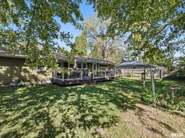 606 W TIMBER RIDGE Drive, Peoria, IL 61615