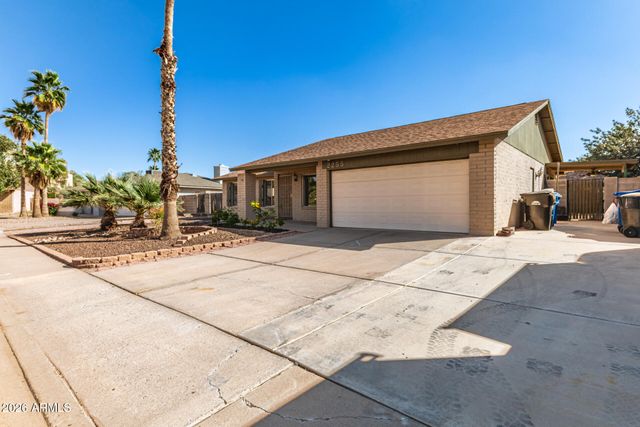 2255 S ORANGE Street, Mesa, AZ 85210
