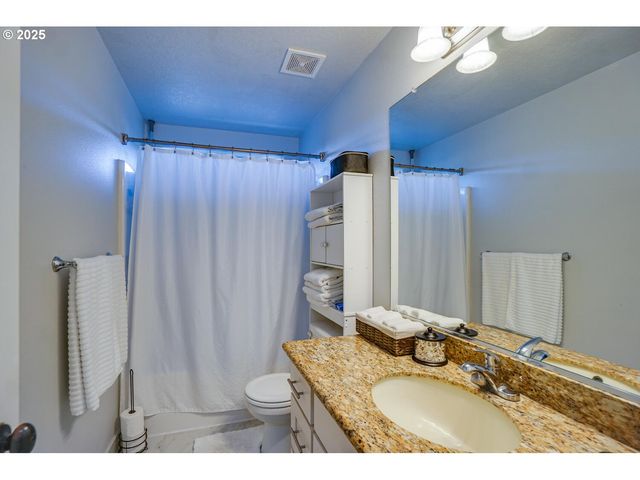 7909 Ne 91ST Ave, Vancouver, WA 98662