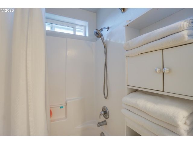 7909 Ne 91ST Ave, Vancouver, WA 98662