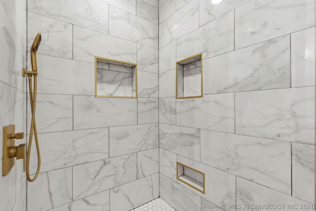 750 W 97th Place S, Jenks, OK 74037