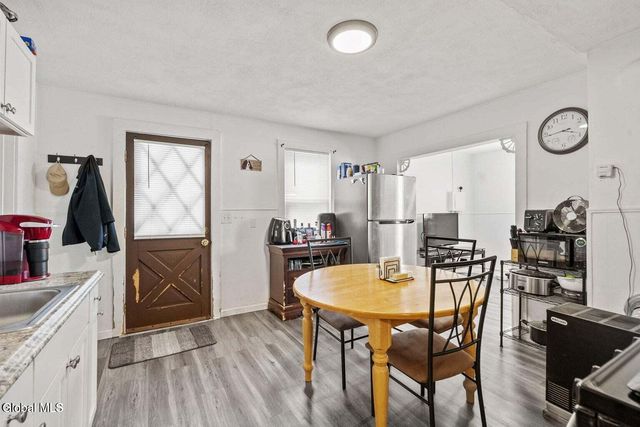 4205 Albany Street, Colonie, NY 12205