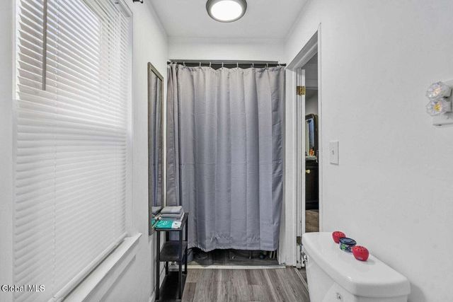 4205 Albany Street, Colonie, NY 12205