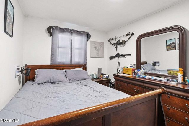 4205 Albany Street, Colonie, NY 12205