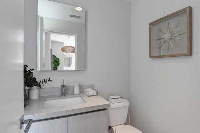 329 Goleta Way, Palm Springs, CA 92264