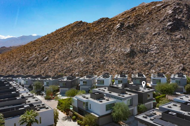329 Goleta Way, Palm Springs, CA 92264