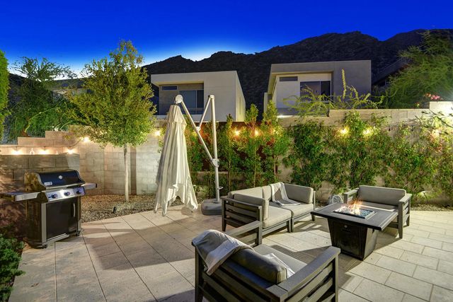 329 Goleta Way, Palm Springs, CA 92264