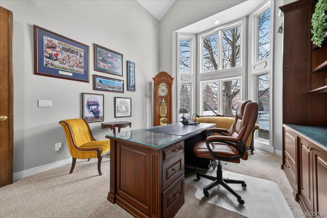 4806 Goodison Place Drive, Oakland Charter Township, MI 48306