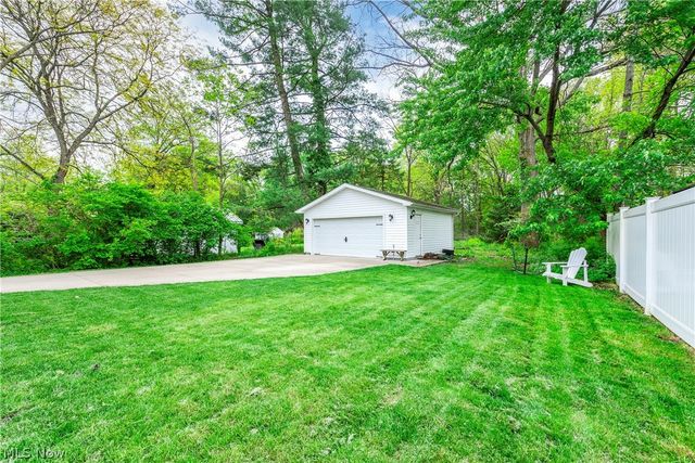 6294 Chestnut Road, Independence, OH 44131