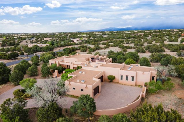 71 Sierra Rosa Loop, Santa Fe, NM 87506