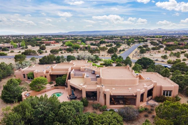 71 Sierra Rosa Loop, Santa Fe, NM 87506