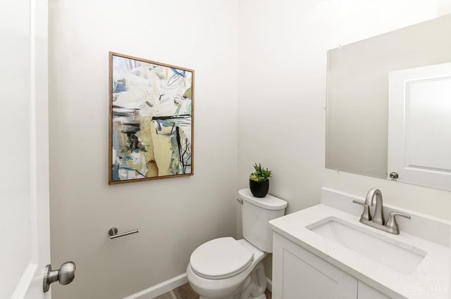 1906 Kinney Avenue, Cincinnati, OH 45207