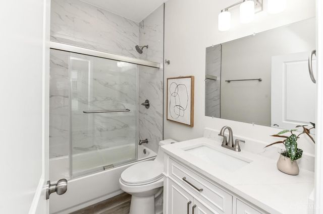 1906 Kinney Avenue, Cincinnati, OH 45207
