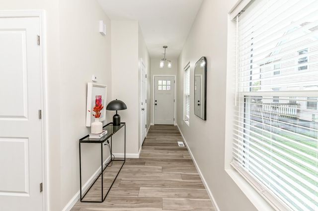 1906 Kinney Avenue, Cincinnati, OH 45207