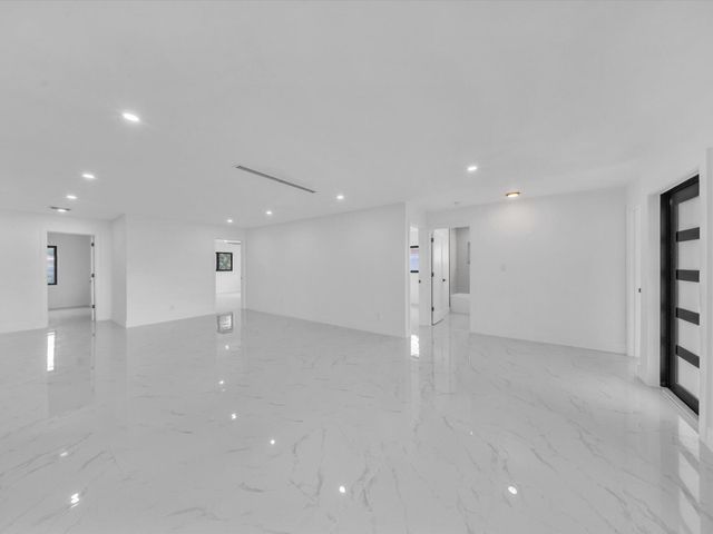 4531 SW 20th Street, West Park, FL 33023