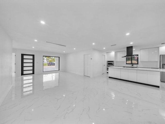 4531 SW 20th Street, West Park, FL 33023