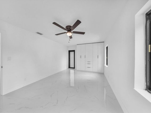 4531 SW 20th Street, West Park, FL 33023