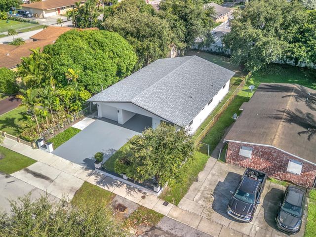 4531 SW 20th Street, West Park, FL 33023
