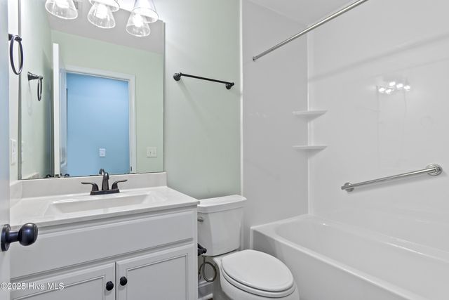 880 Eden Drive, Southport, NC 28461