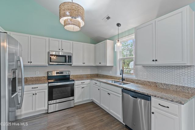 880 Eden Drive, Southport, NC 28461