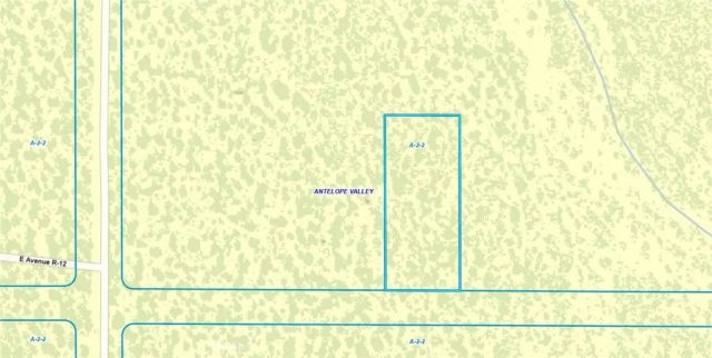 0 R12, Sun Village, CA 93543