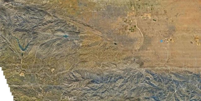 0 R12, Sun Village, CA 93543