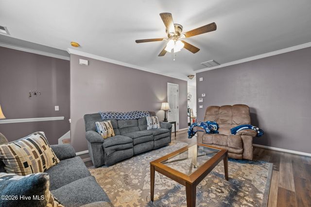 1548 Manning Forest Drive M4, Greenville, NC 27834